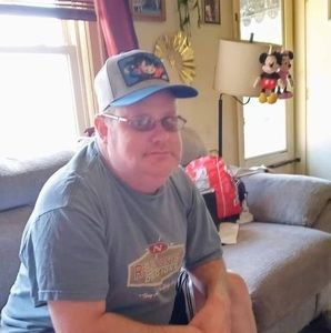 Meet your Posher, Mark edward